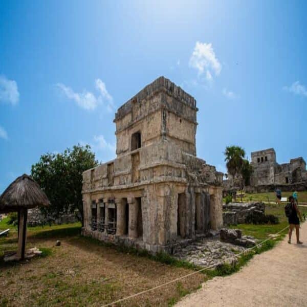 TOUR 4X1 DIAMANTE: TULUM, COBÁ, CENOTE Y PLAYA DEL CARMEN - Image 2